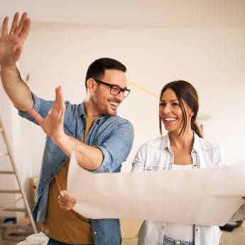 Comprar o produto de Reforma: Transformação e Renovação em Riviera de Santa Cristina I/SP em Construção pela empresa Viviane e Luan - LV Engeo Engenharia e Arquitetura - CREA-SP 5070231028 em Riviera de Santa Cristina I, SP por Solutudo