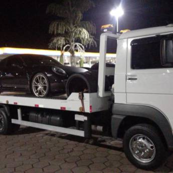 Comprar o produto de Remoção de veículos em Guinchos em Marília, SP por Solutudo