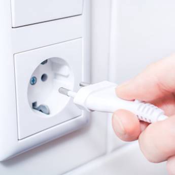 Comprar o produto de Serviços elétricos em Construção em Goiânia, GO por Solutudo