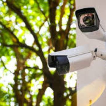 Comprar o produto de Câmeras de segurança em Segurança e Monitoramento em Jundiaí, SP por Solutudo