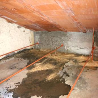 Comprar o produto de Caça vazamentos em Contagem em Desentupidoras em Contagem, MG por Solutudo