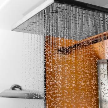 Comprar o produto de  Reparo de Chuveiro - Conforto e Praticidade em Bofete/SP em Refrigeração - Assistência Técnica em Bofete, SP por Solutudo