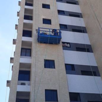 Comprar o produto de Manutenção corretiva da coberta do prédio em Construção em Fortaleza, CE por Solutudo