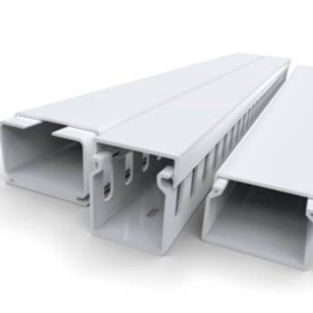 Comprar o produto de Canaleta plástica em Instalação em Duque de Caxias, RJ por Solutudo