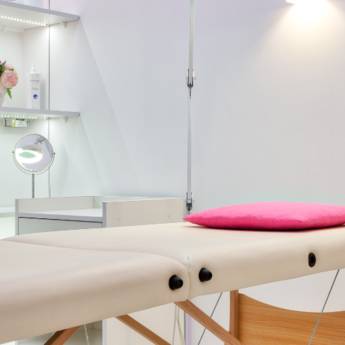 Comprar o produto de Clínica de estética em Clínicas de Estética e Esteticistas em Belo Horizonte, MG por Solutudo