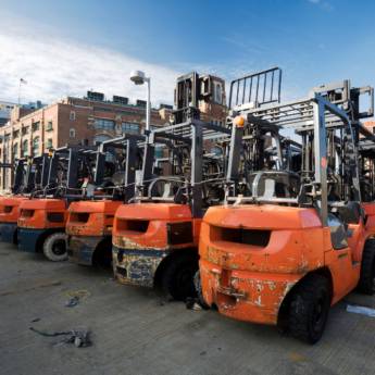 Comprar o produto de Venda de empilhadeira em Empilhadeiras em Jaú, SP por Solutudo