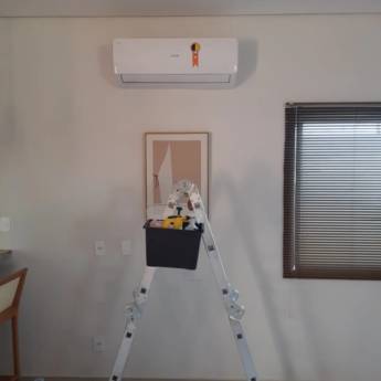 Comprar o produto de Manutenção de ar condicionado em Ar Condicionado em Dumont, SP por Solutudo