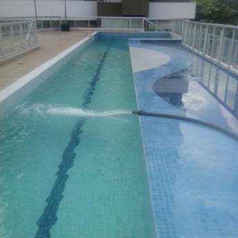 Comprar o produto de Abastecimento de Piscina: Água Limpa e Segura para Seu Lazer em Goiânia/GO em Águas Minerais em Goiânia, GO por Solutudo