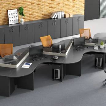 Comprar o produto de Estação de Trabalho em Móveis Planejados - Marcenarias em Porto Alegre, RS por Solutudo