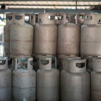 Comprar o produto de Gás p45 em Gás em Campo Grande, MS por Solutudo