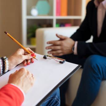 Comprar o produto de Terapeuta em Psicoterapias em São Paulo, SP por Solutudo