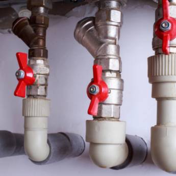 Comprar o produto de Conserto de aquecedor de água Rinnai em Aquecedores de Água em São Paulo, SP por Solutudo