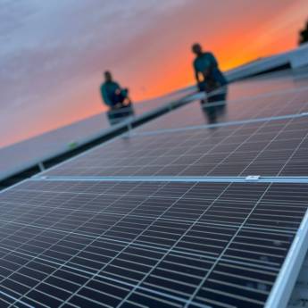 Comprar o produto de Empresa Especializada em Energia Solar em Energia Solar em Manaus, AM por Solutudo