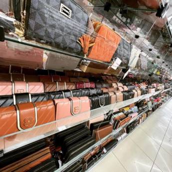 Comprar o produto de Carteiras em Bolsas, Carteiras e Malas em Botucatu, SP por Solutudo