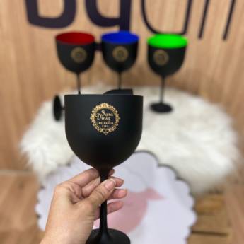 Comprar o produto de Taça Gim fosca personalizada em Copo Personalizado em São Luís, MA por Solutudo