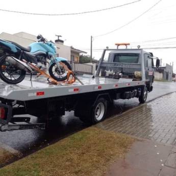 Comprar o produto de Reboque de motos em Guinchos em Pato Branco, PR por Solutudo