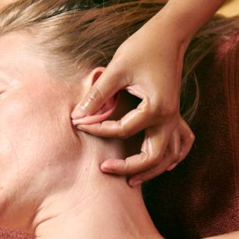 Comprar o produto de Massagem Auricular em Bauru em Massagem em Bauru, SP por Solutudo