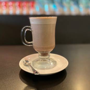 Comprar o produto de Chocolate quente  em Cafés em Mineiros, GO por Solutudo