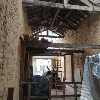 Comprar o produto de Manutenção  em Manutenção em Duque de Caxias, RJ por Solutudo