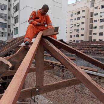 Comprar o produto de Obras residenciais para administração em Construção em Duque de Caxias, RJ por Solutudo