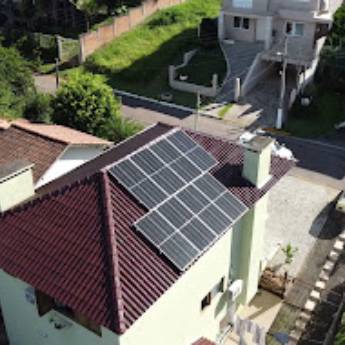 Comprar o produto de Empresa de Instalação de Energia Solar em Energia Solar em Porto Alegre, RS por Solutudo