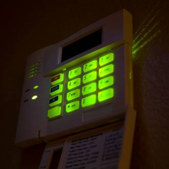 Comprar o produto de Alarmes residenciais em Sistemas de Segurança Eletrônica em Avaré, SP por Solutudo