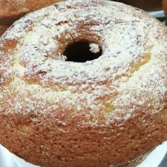 Comprar o produto de Bolo de Fubá em Bauru em Bolos em Bauru, SP por Solutudo