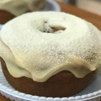 Comprar o produto de Bolo de Ninho com cobertura de brigadeiro de leite Ninho em Bauru em Bolos em Bauru, SP por Solutudo