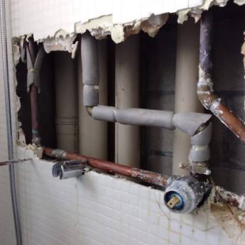 Comprar o produto de Reparos em geral de sistema de esgoto em Desentupidoras em Barueri, SP por Solutudo