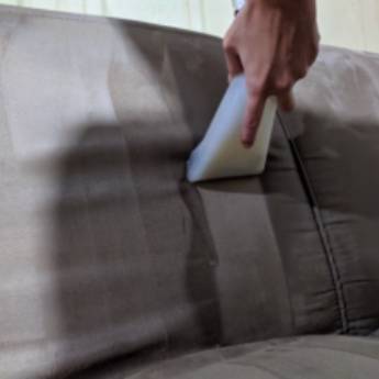 Comprar o produto de Higienização de estofados em Higienização em Joinville, SC por Solutudo