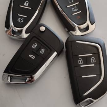 Comprar o produto de Chave Canivete  em Chaveiros em Várzea da Palma, MG por Solutudo