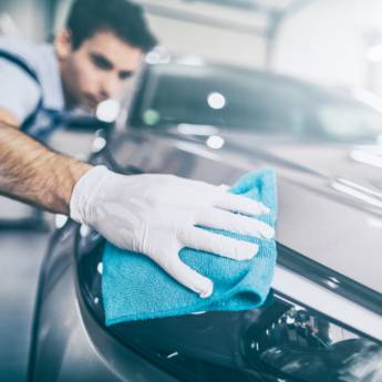 Comprar o produto de Limpeza interior de veiculos em Limpeza de interior de automóveis em Rio de Janeiro, RJ por Solutudo