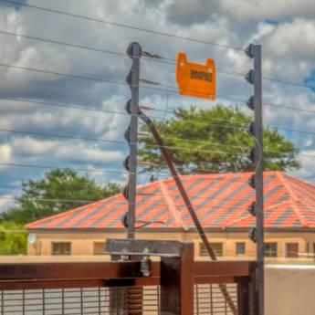 Comprar o produto de Cerca elétrica em Cerca Elétrica em Lajeado, RS por Solutudo