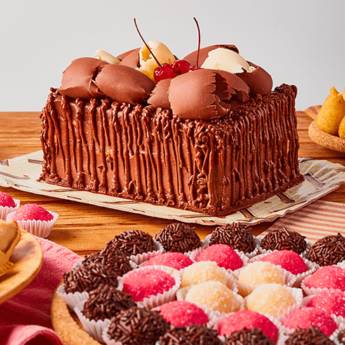 Comprar o produto de Kit para Festas  em Doces e Sobremesas em Botucatu, SP por Solutudo Comprar o produto de Kit para Festas  em Doces e Sobremesas em Botucatu, SP por Solutudo