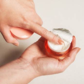 Comprar o produto de Polpa Hidratante Castanha Mãos em Cosméticos em Uberaba, MG por Solutudo