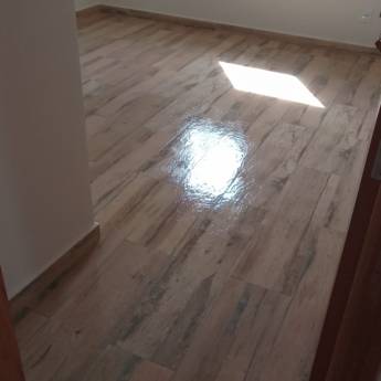 Comprar o produto de Piso Resinado em Pintores em Botucatu, SP por Solutudo Comprar o produto de Piso Resinado em Pintores em Botucatu, SP por Solutudo