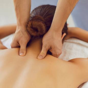 Comprar o produto de Massagens em Salões de Beleza em Botucatu, SP por Solutudo