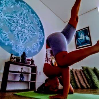 Comprar produto Yoga Massagem Ayurvédica em Yoga pela empresa  Fernanda Mattos Yoga- Terapia Ayuvérdica  em São João da Boa Vista, SP