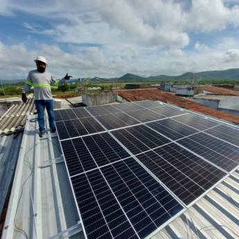 Comprar o produto de Empresa de Instalação de Energia Solar em Energia Solar em Arcoverde, PE por Solutudo