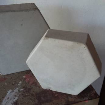 Comprar o produto de Blocos de Cimento em Concretos em Pardinho, SP por Solutudo