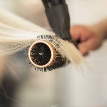Comprar o produto de Reconstrução em Cosméticos em Montes Claros, MG por Solutudo