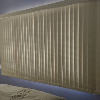 Comprar o produto de Persianas verticais em Cortinas - Persianas - Carpetes em Barueri, SP por Solutudo