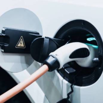 Comprar o produto de Carregamento veicular em Baterias e Carregadores em Taboão da Serra, SP por Solutudo