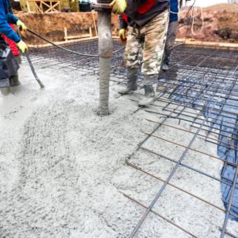 Comprar o produto de Serviços de pré-moldados em Concretos em Ninho Verde I Eco Residence, SP por Solutudo