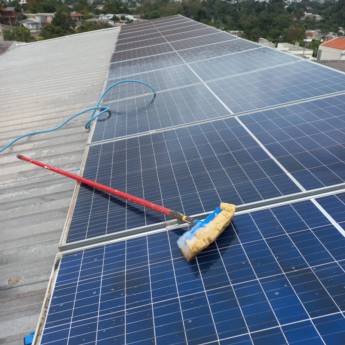 Comprar o produto de Limpeza de Placa Solar em Energia Solar em Passo Fundo, RS por Solutudo