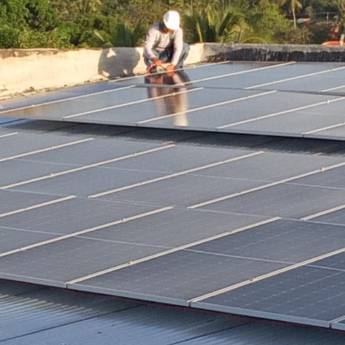 Comprar produto Limpeza de Placa Solar em Energia Solar pela empresa DF SERVIÇOS em Aquiraz, CE
