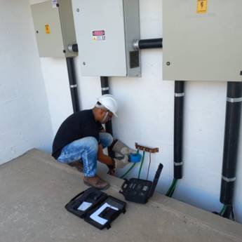 Comprar o produto de Manutenção elétrica em Instalação Elétrica em Lauro de Freitas, BA por Solutudo