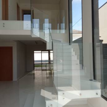 Comprar o produto de Corrimão de vidro em Corrimãos em São José dos Campos, SP por Solutudo