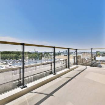 Comprar o produto de Guarda corpo em Vidraçaria em Rio de Janeiro, RJ por Solutudo