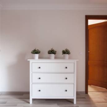 Comprar o produto de Cômoda em Montadores de Móveis em Uberlândia, MG por Solutudo